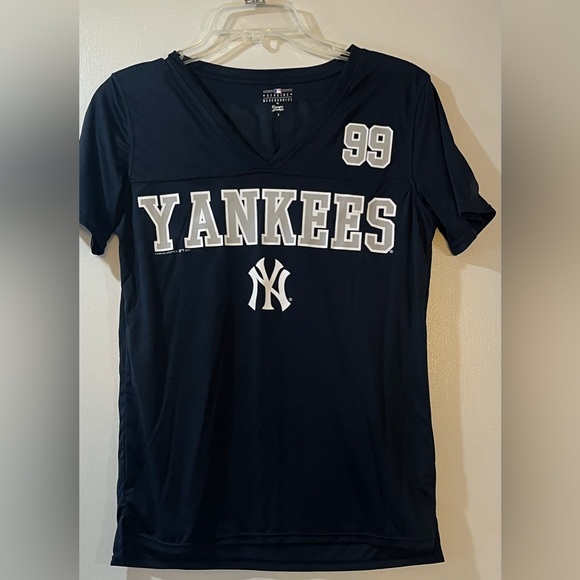 New York Yankees Aaron Judge Athletic Tee Womens Sz Small - Picture 1 of 4